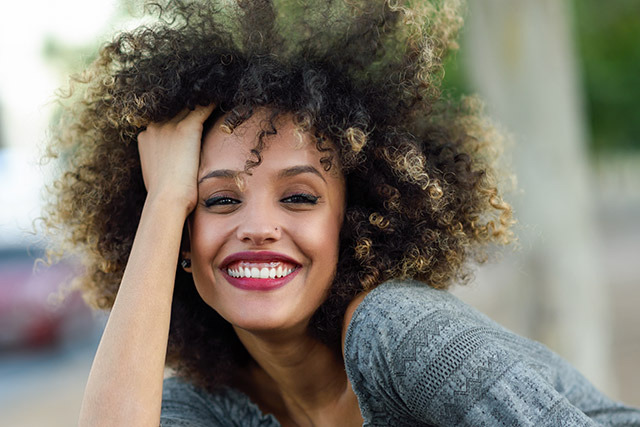 Óleo de coco para cabelo crespo