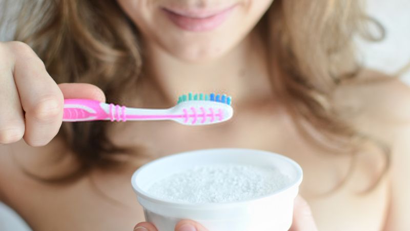 Como Clarear os Dentes: 7 Receitas Naturais com Produtos Caseiros e Seguros