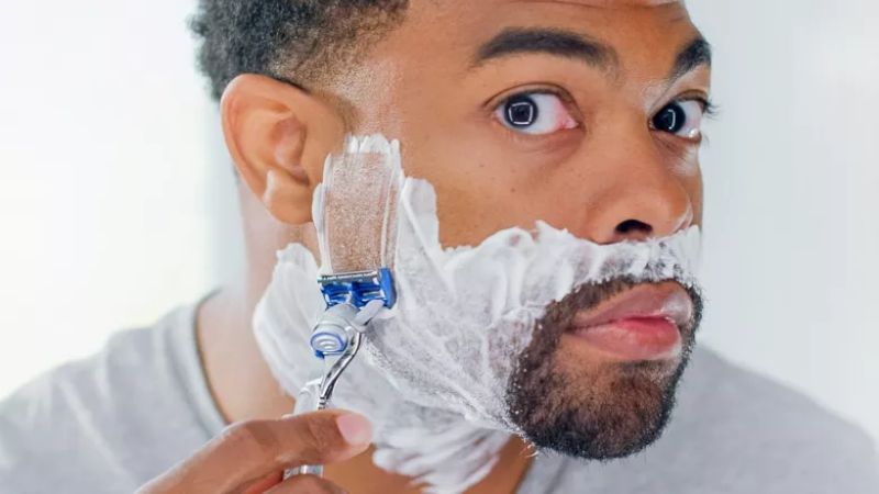 6 Dicas de Como Fazer a Barba em Casa com Produtos Naturais
